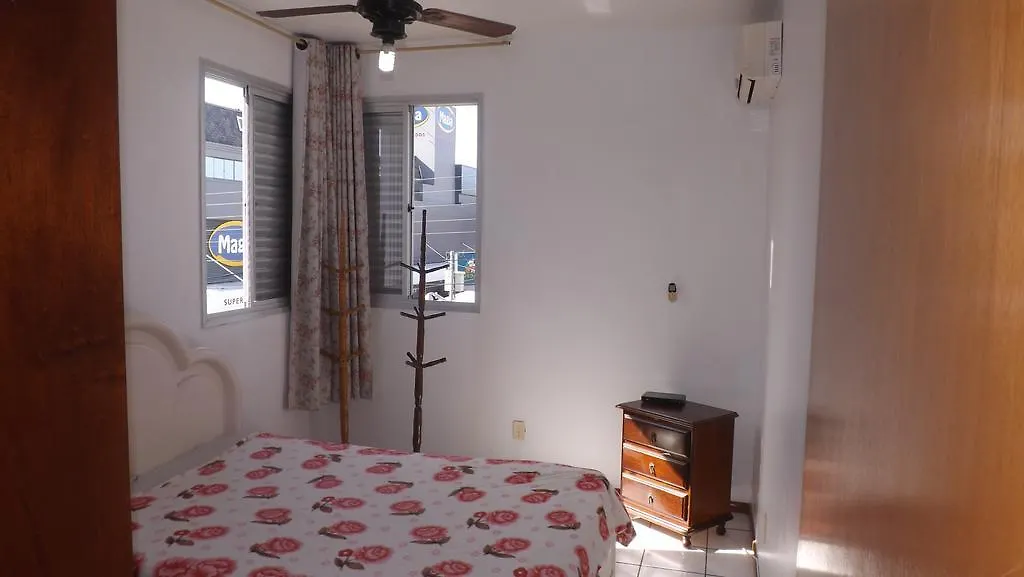 Residencial Camila Av Das Nacoes Apartment Florianopolis